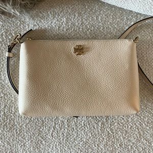 Kira Pebbled Top Zip Crossbody